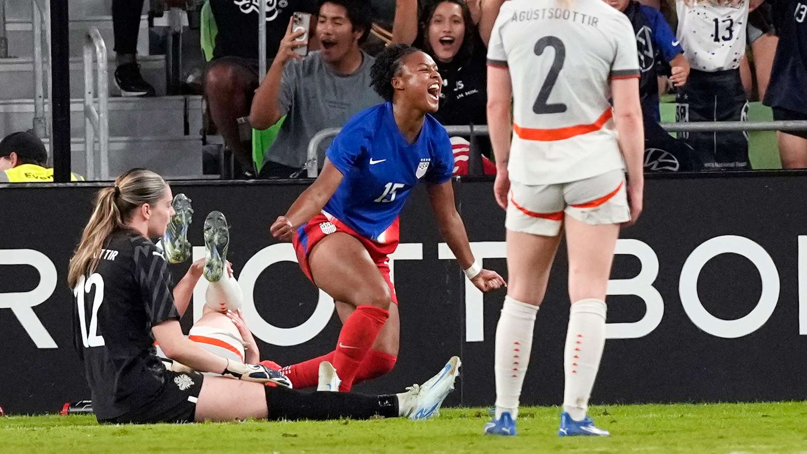 带来了深深 带来了深深